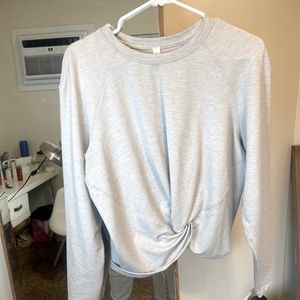 Lululemon cropped long sleeve with twist in front